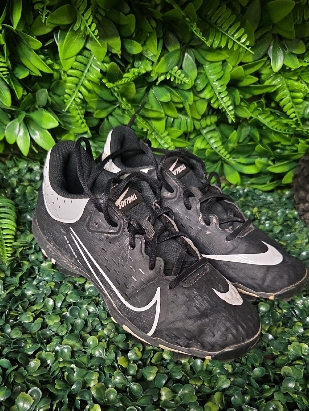 Nike Black and White Softball Cleats